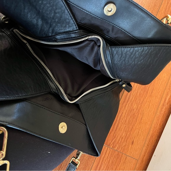 Purse - Picture 3 of 3